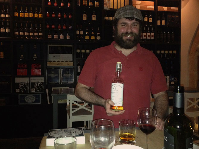 Whisky ‘On the Rocks’ su prezioso marmo di Carrara