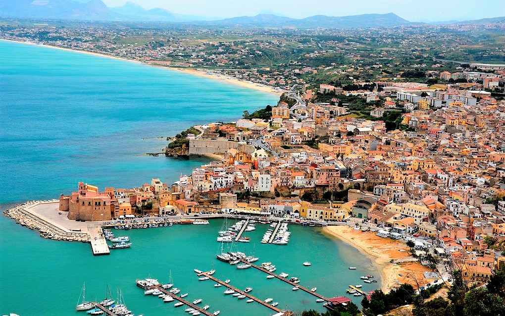 Castellammare del Golfo vivere e amare il mare in Sicilia