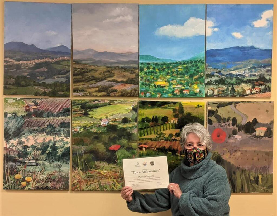 18 February: Nancy Campbell riceeives her Town Ambassador Award!