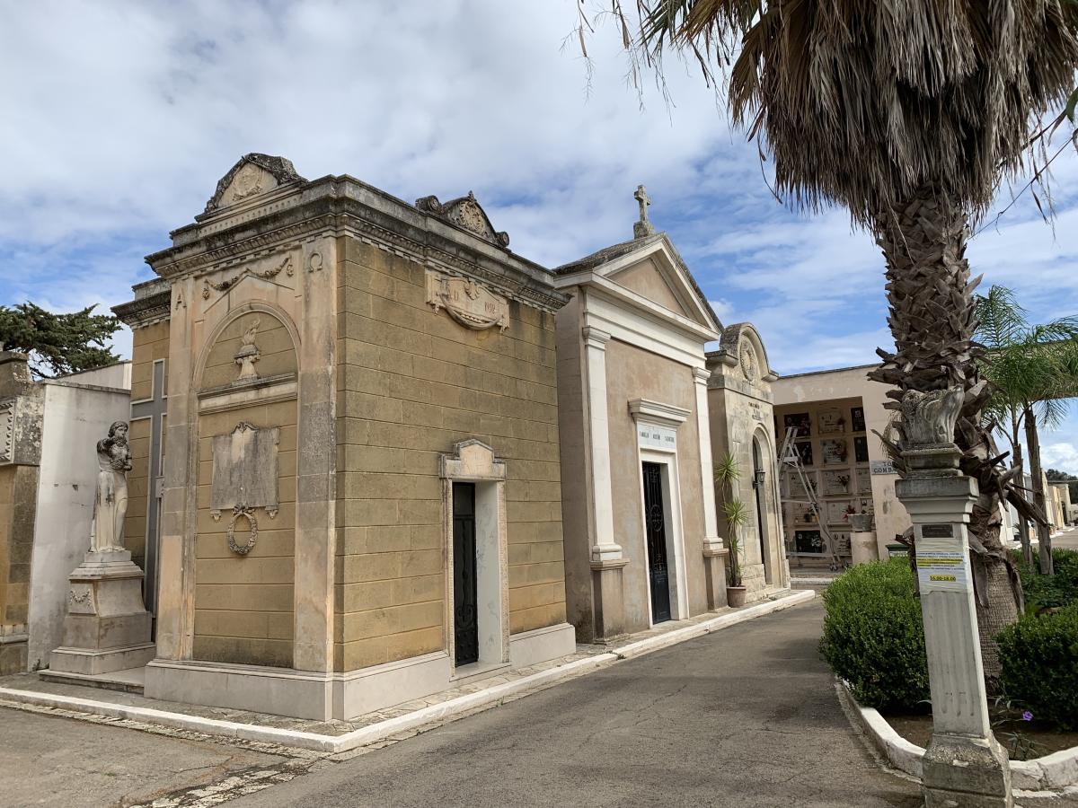 Cellino San Marco. Cimitero Monumentale