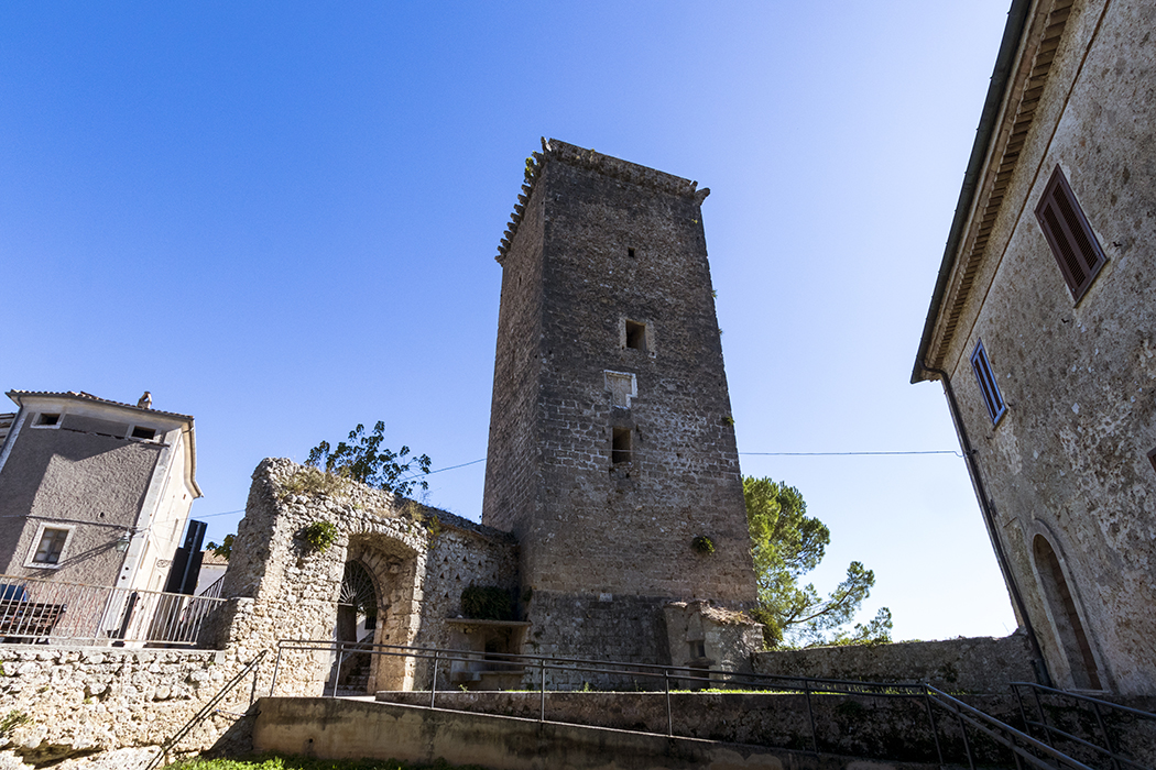 Fontechiari. Torre Boncompagni
