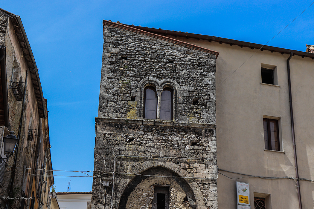 Ferentino. Palazzo Giorgi-Roffi Isabelli