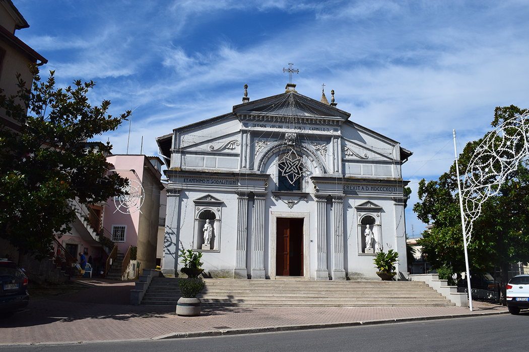 Montelibretti. Chiesa della Madonna del Carmine