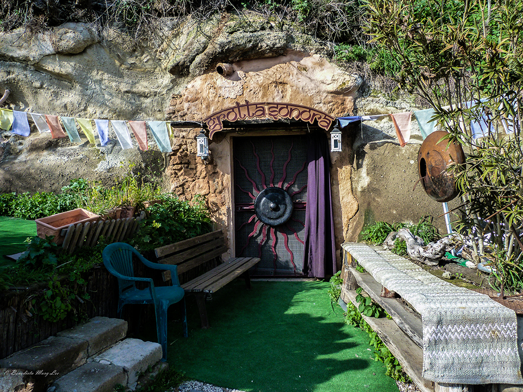 Calcata - Grotta Sonora