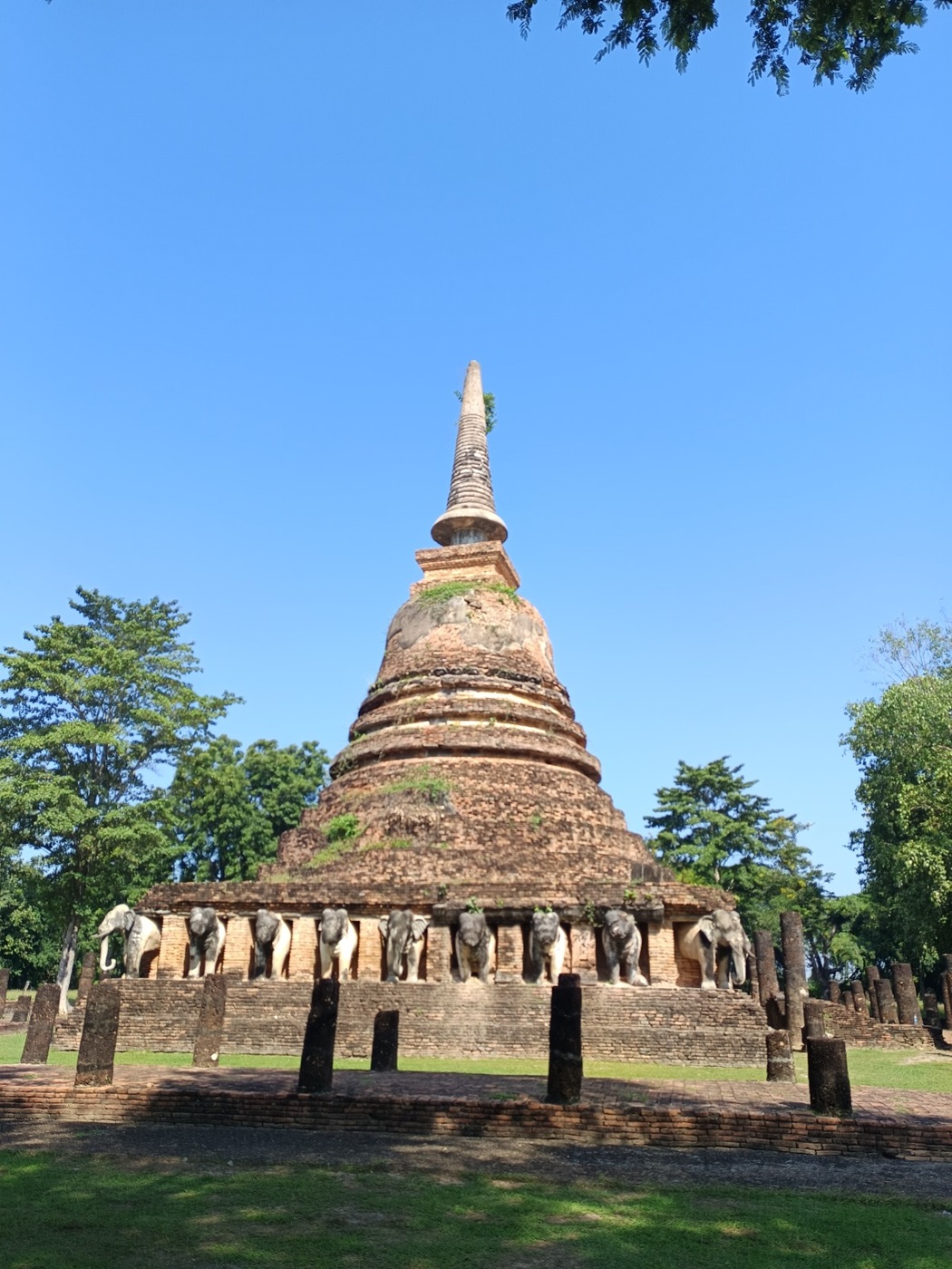 Let's discover Asia with Alessia's journey