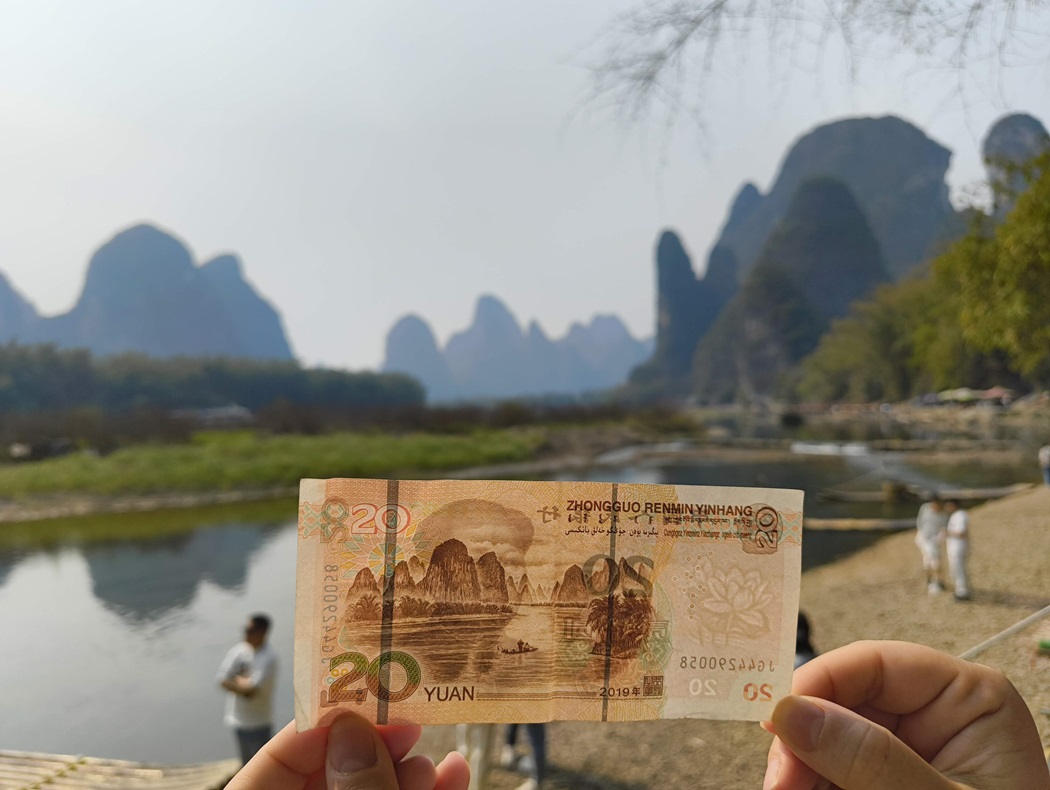 Let's discover Asia with Alessia's journey