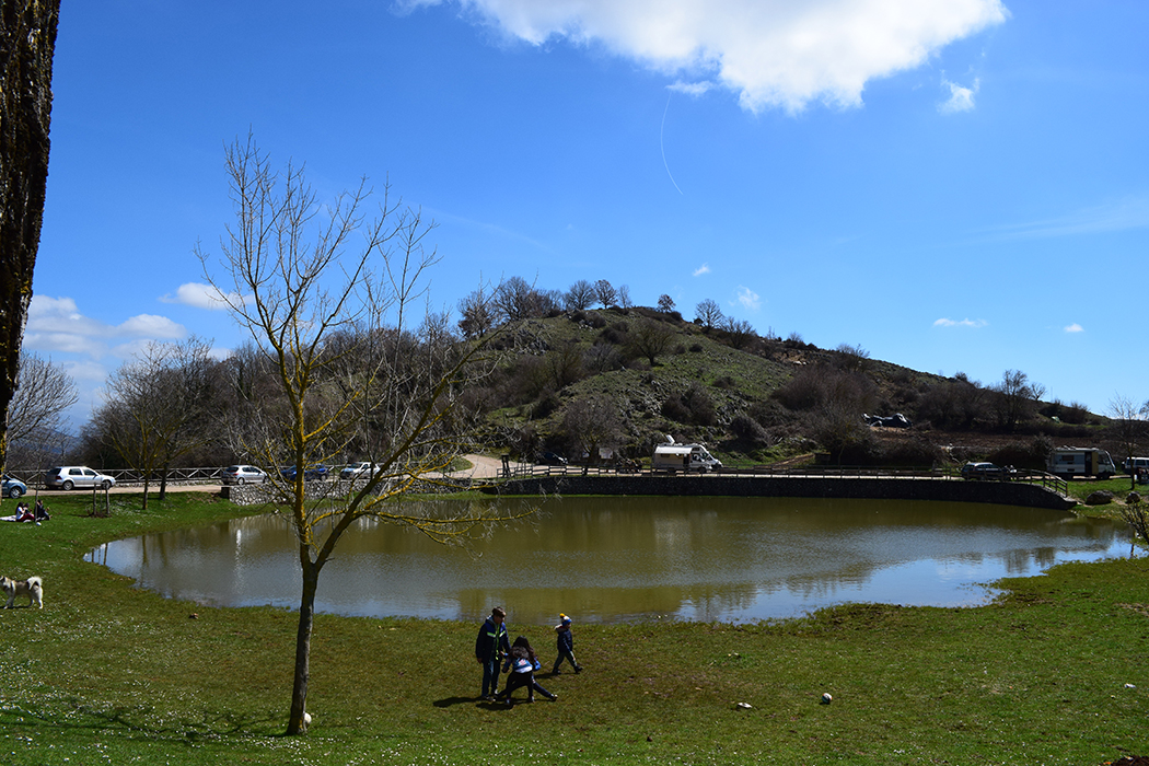 9 Apr: con Acuto a Radio Radio con “Amico Comune”