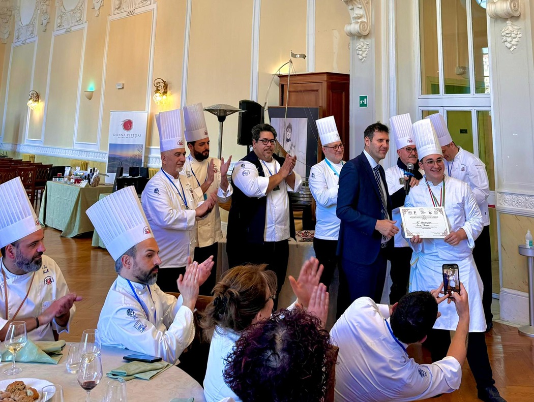 Donna Vittori back at the Hotellerie School in Fiuggi