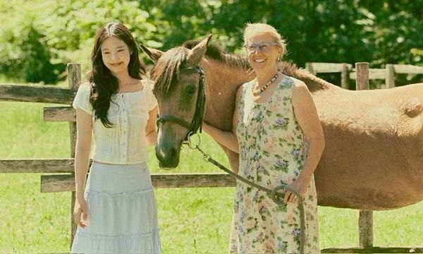 Jennie delle BlackPink a Paliano presso Donna Vittori - Borgo Agricolo