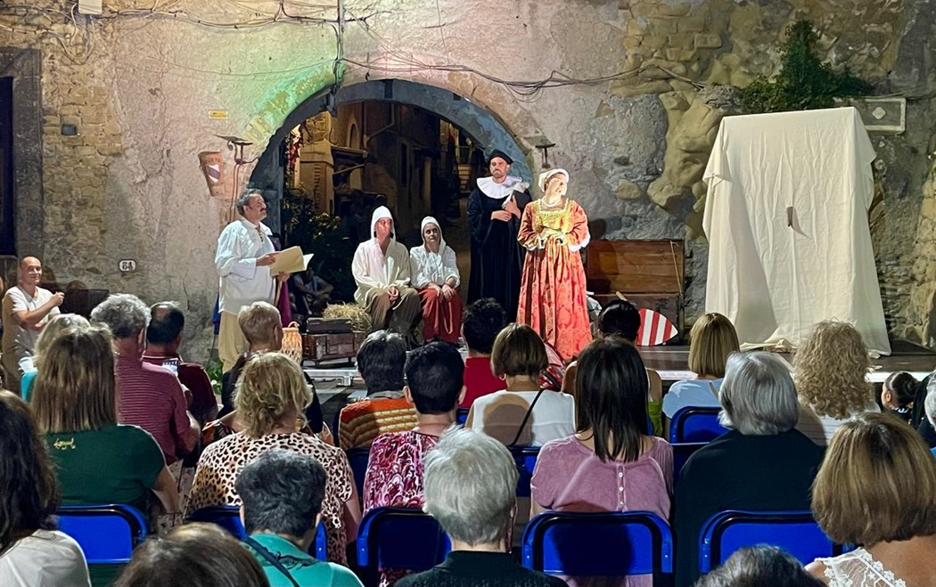 ‘Fatti e misfatti a corte’ a cura delle Officine Alcazzar di Paliano Palio 2024