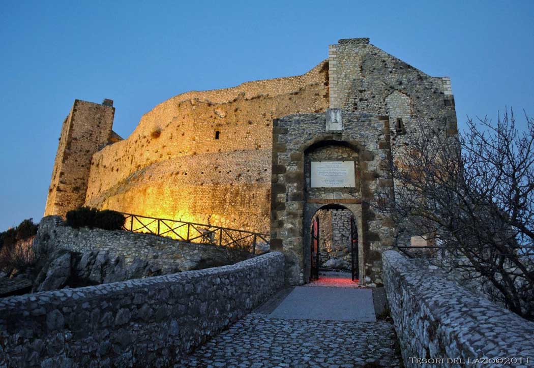 Castel San Pietro Romano. Rocca dei Colonna