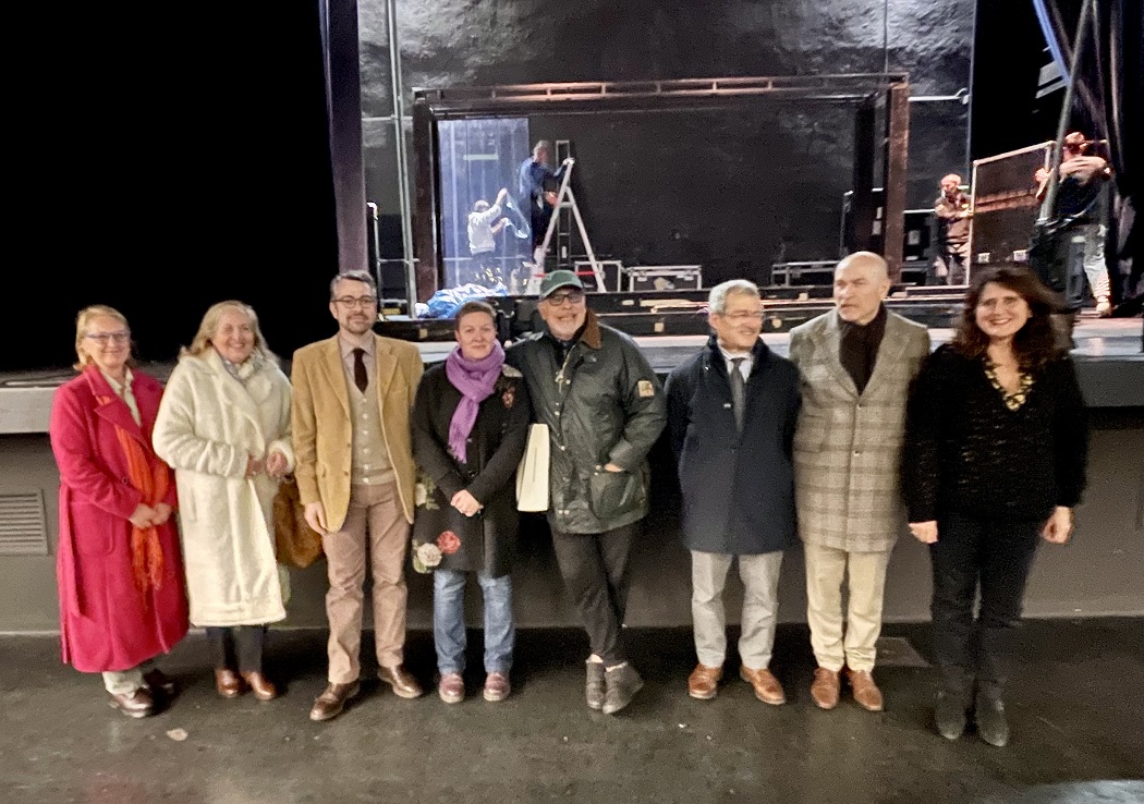 Teatro Vittorio Veneto Enzo Decaro Non è vero ma ci credo