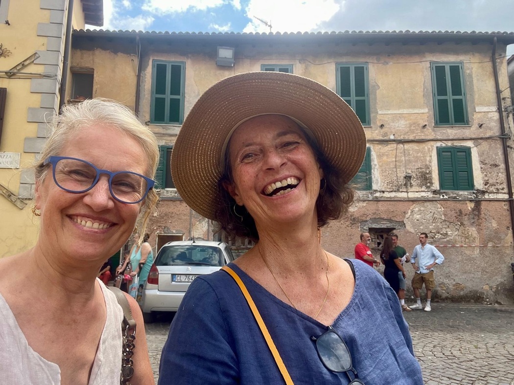 Strani turisti cinesi a Montelanico