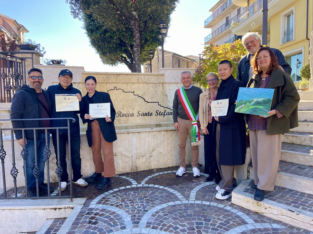 Town Ambassador Award for 4 Chinese artists in Rocca Santo Stefano
