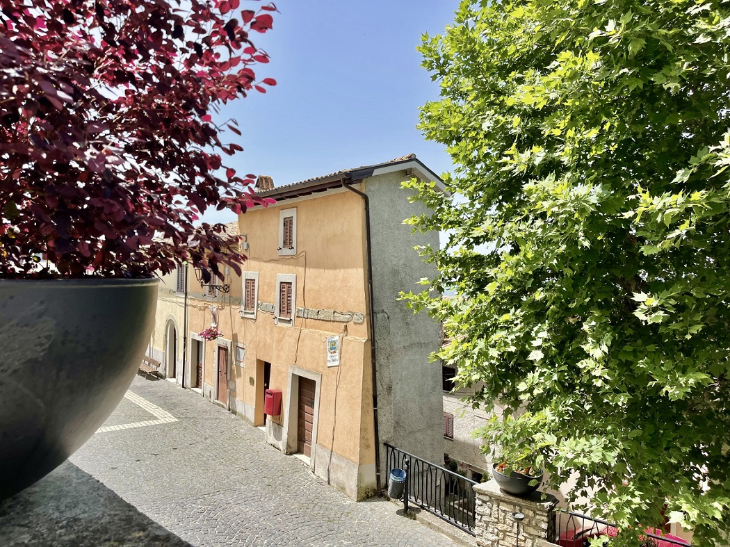 Roiate Casa Stretta