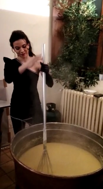 Lauren LaVera turns Polenta in Sambuci