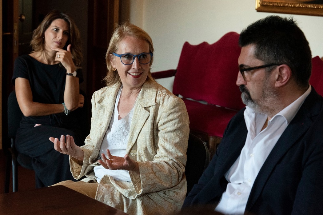 Claudia Bettiol and Maurizio Greci mayor of Sassoferrato