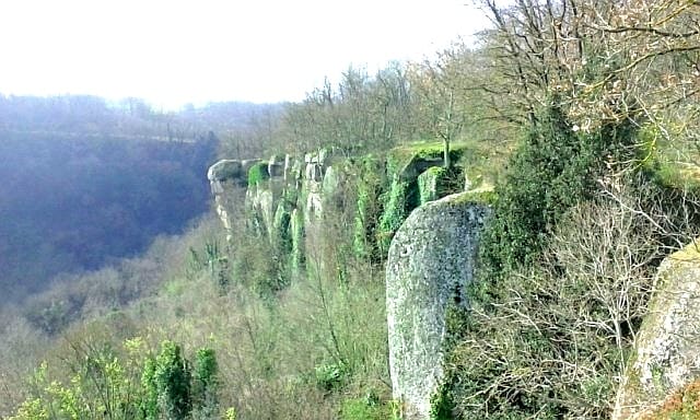 Soriano nel Cimino, Necropoli di Corviano
