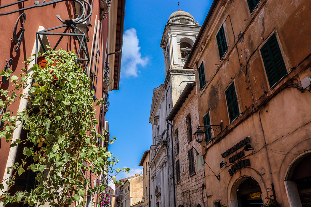 Priverno. Processione del Venerdì Santo con cori musicali 