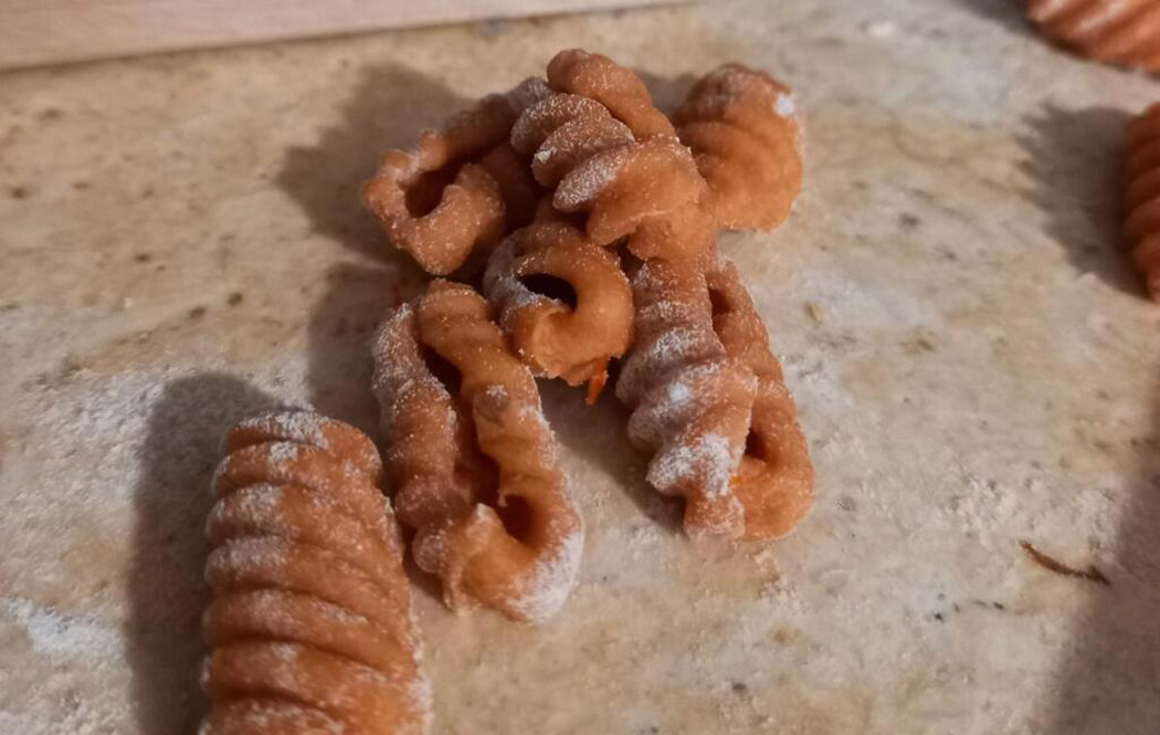 Sapori, profumi, colori. La tavola si racconta Piatti tipici della tradizione Catenanuoves