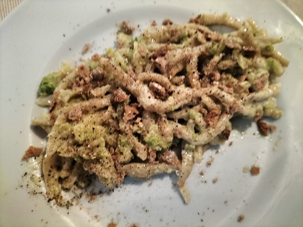 strozzapreti pasta with gorgonzola