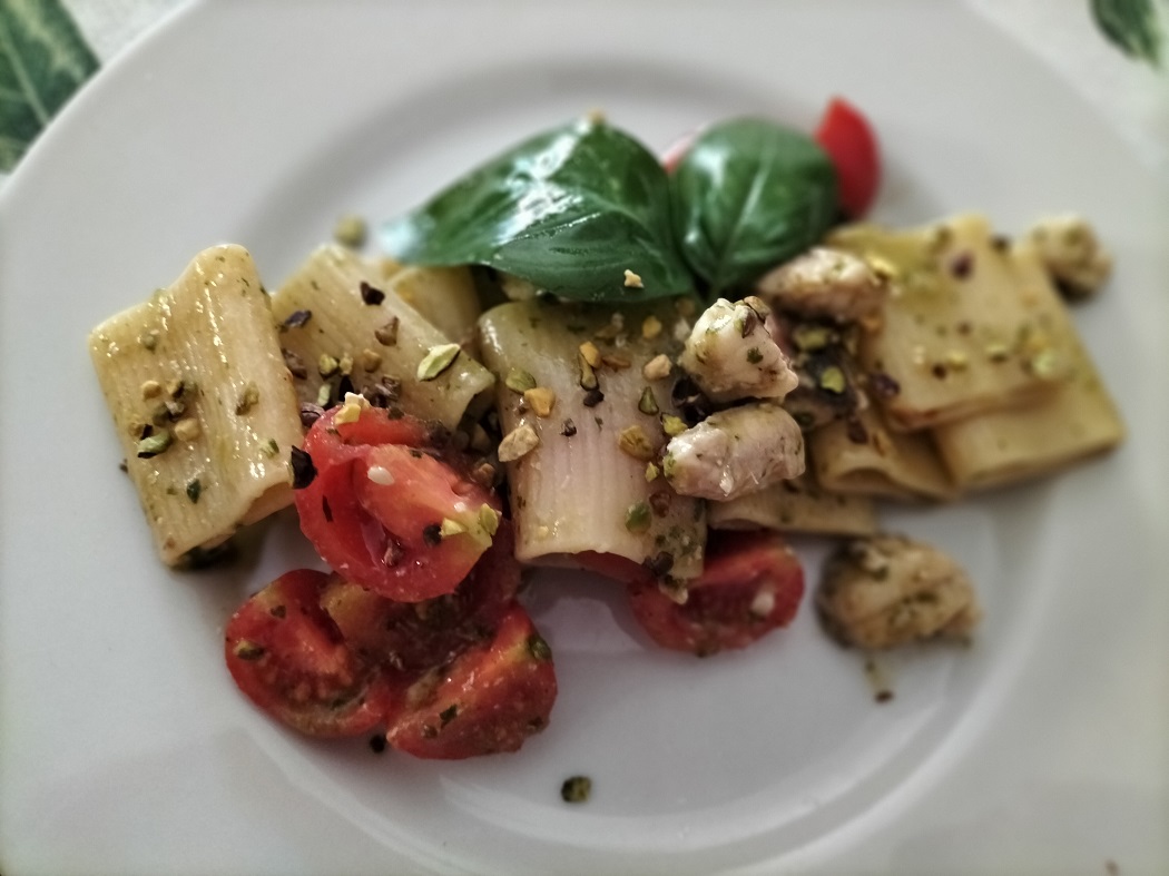 Rigatoni with crock fish, pesto and cherry tomatoes