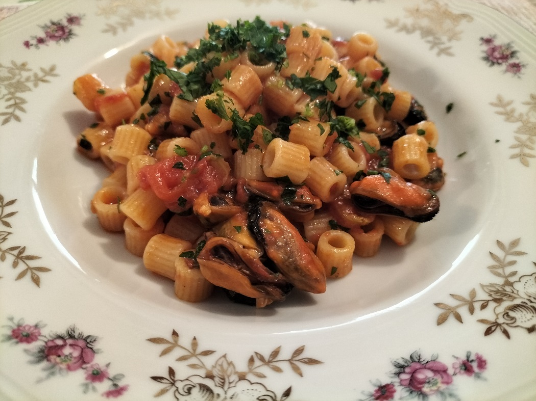 Tubetti con le cozze gnore