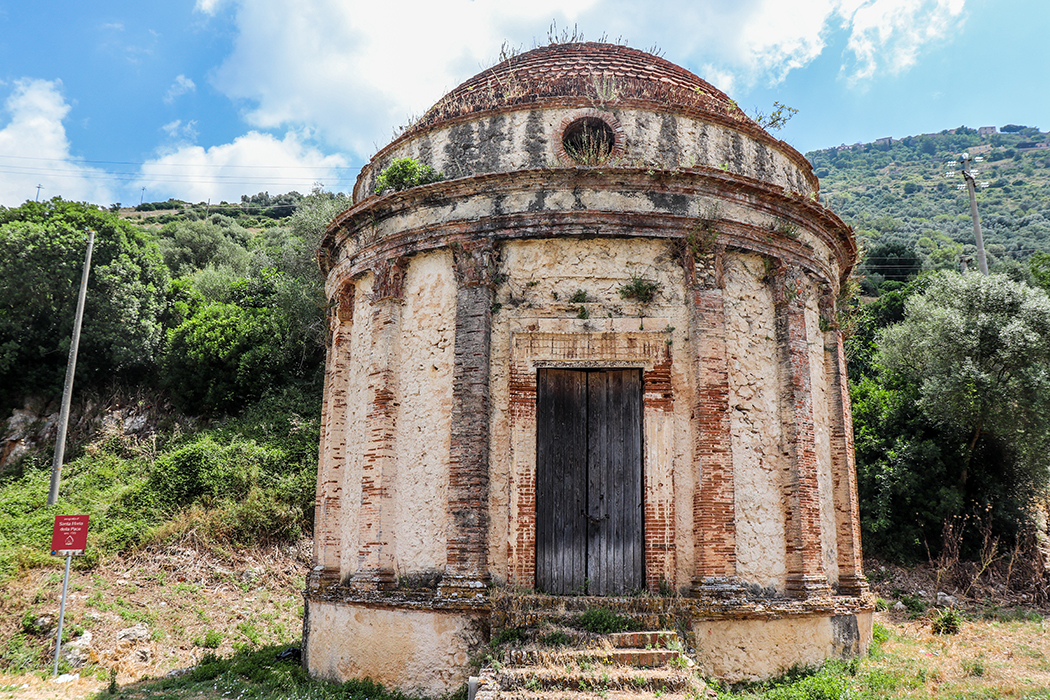 Roccasecca dei Volsci. Tempietto di Santa Maria della Pace
