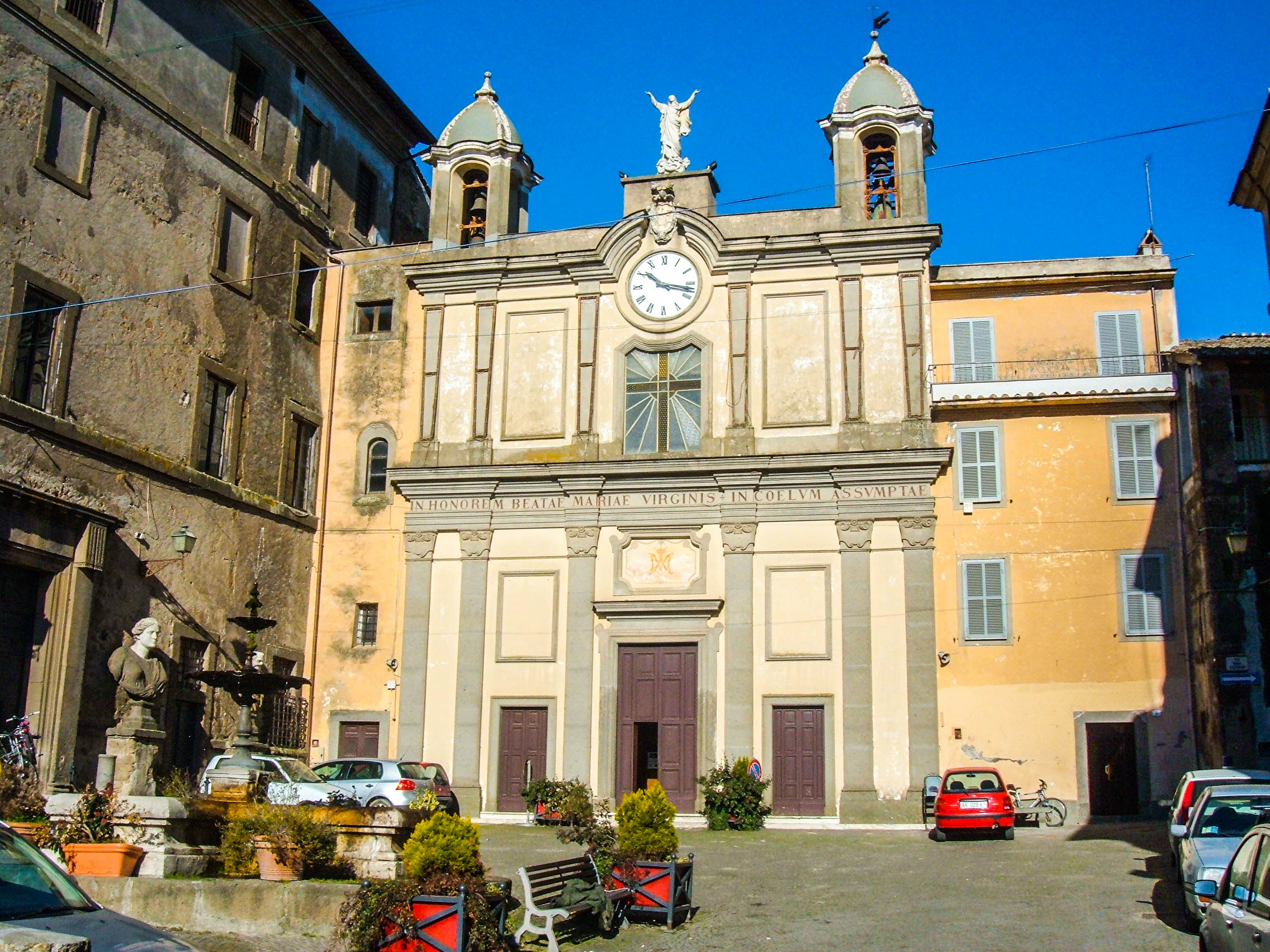Bassano Romano. Chiesa di Santa Maria Assunta in Cielo
