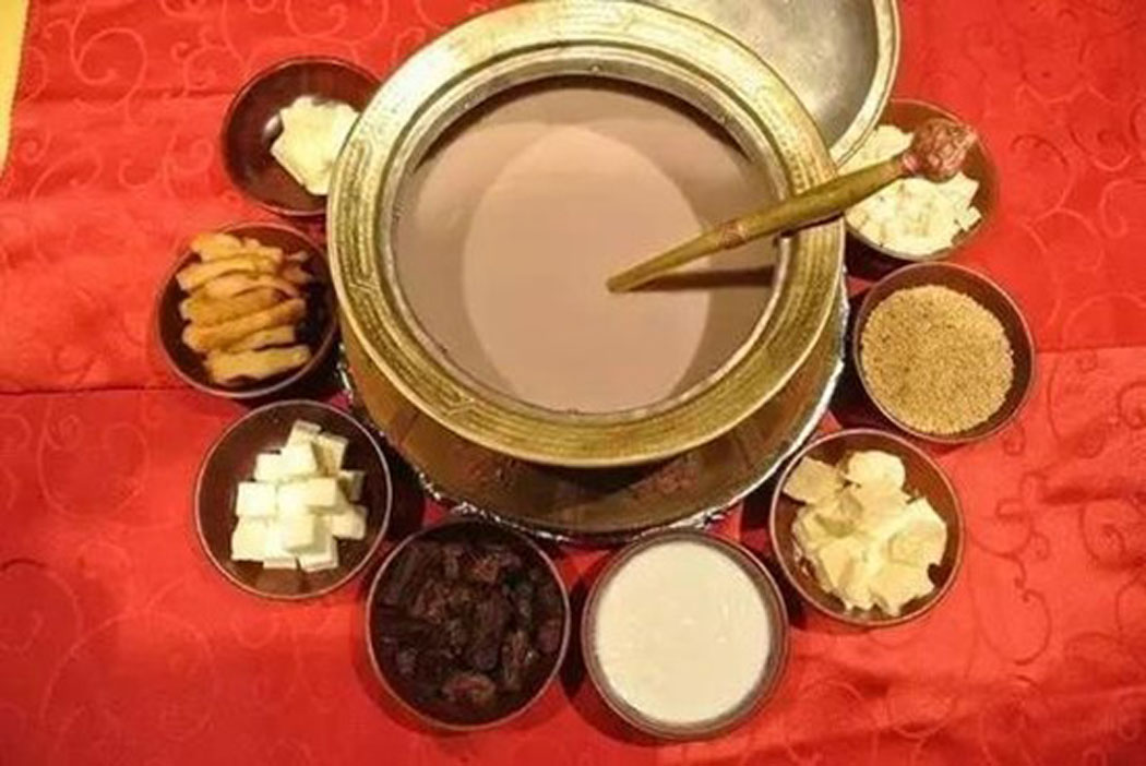 Tea with milk in Hohot