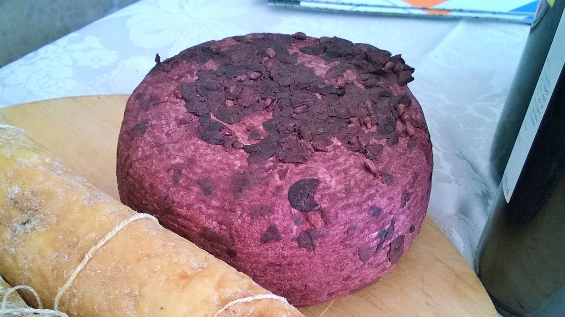 Serrone. Formaggio Pecorino