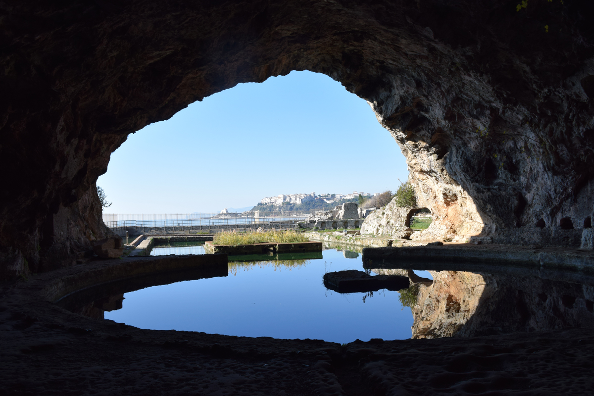 25 June: Radio Radio features Sperlonga on its “Amico Comune” series