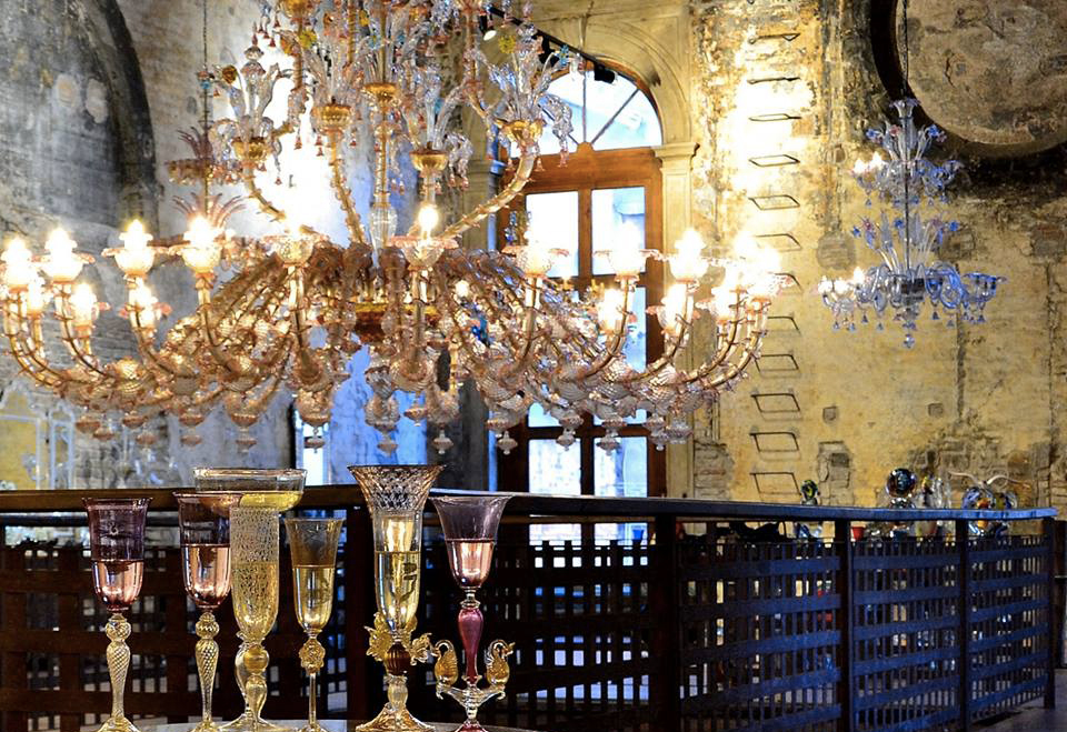 Cafi e Santa Chiara, la Galleria del Vetro di Murano