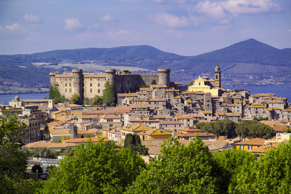 4 Giu: con Bracciano a Radio Radio con “Amico Comune”