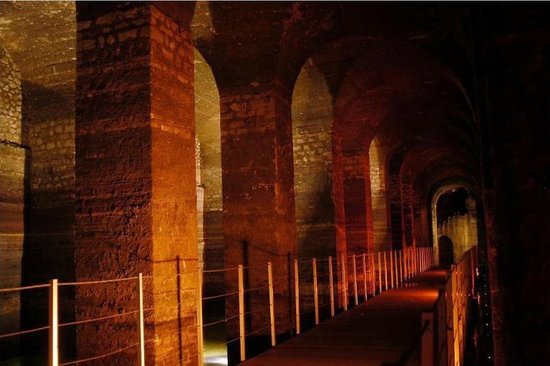 Formia. Il Cisternone