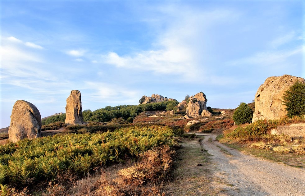 Montalbano Elicona - Foto di Alessandro Grussu https://www.flickr.com/photos/alessandrogrussu/18704259341