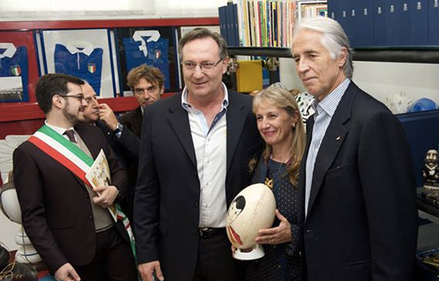 10 November - Art at the opening of the Rugby Museum
