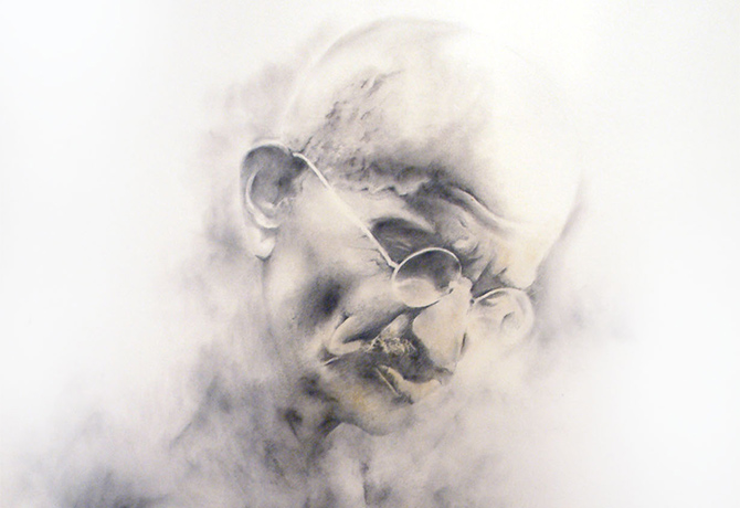 Ritratti a matita: meraviglia, silenzio, equilibrio